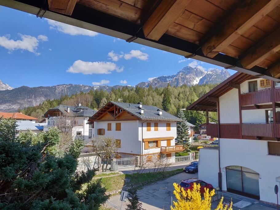 Appartamento Comodo E Curato Per Famiglie Pieve di Cadore Dış mekan fotoğraf